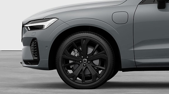Volvo XC60 9 of 24