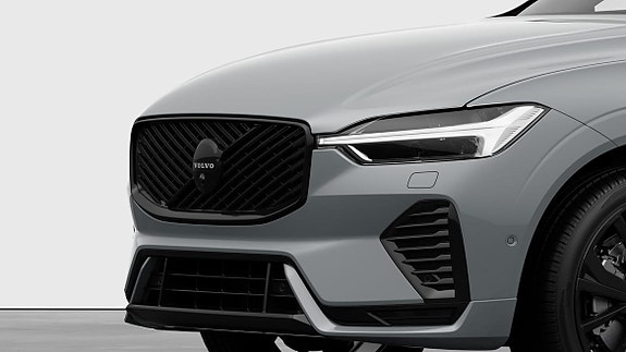 Volvo XC60 10 of 24