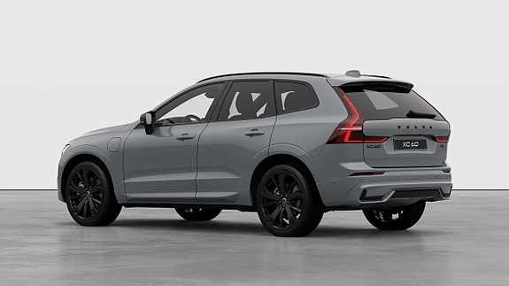 Volvo XC60 5 of 24