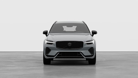 Volvo XC60 2 of 24