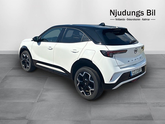 Opel Mokka 2 of 5