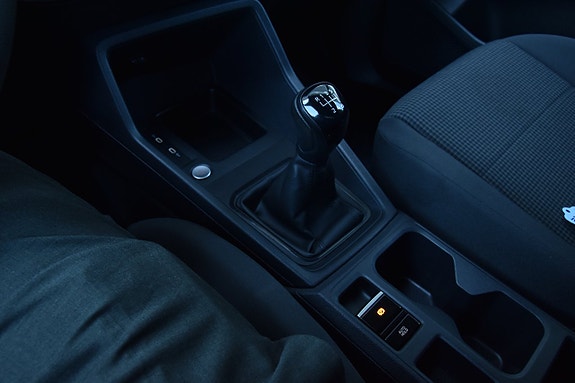 Volkswagen Caddy 14 of 24