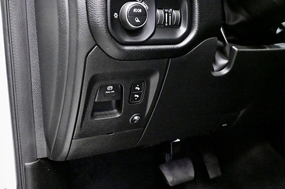 Dodge RAM 22 of 29