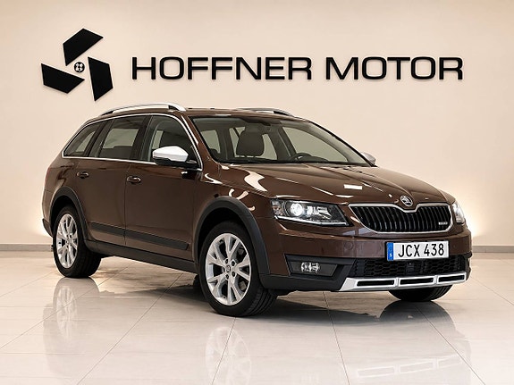 Skoda Octavia Scout 3 of 10