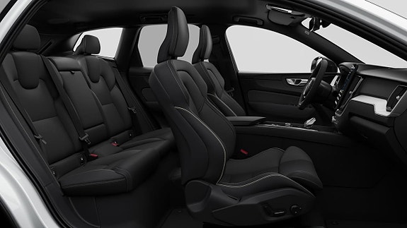 Volvo XC60 17 of 24