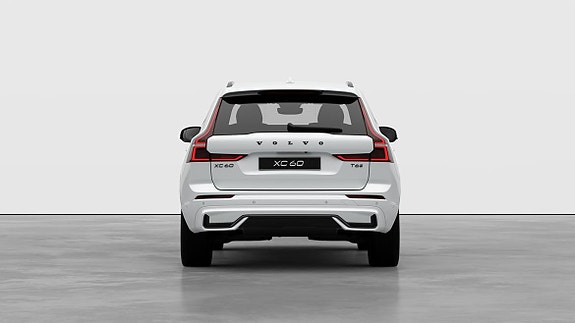 Volvo XC60 6 of 24