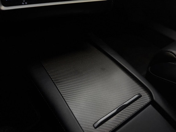 Tesla Model S 12 of 22