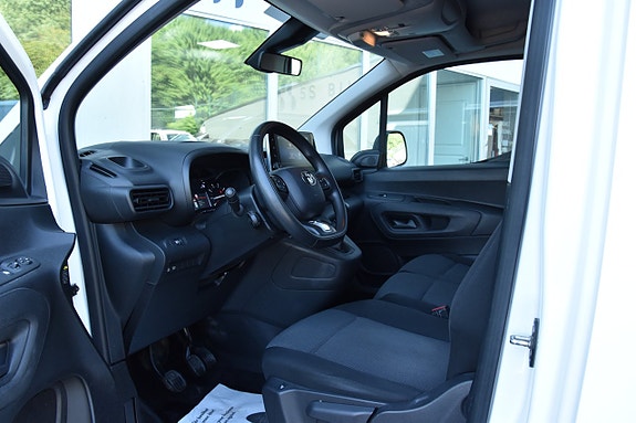 Toyota Proace City 9 of 27