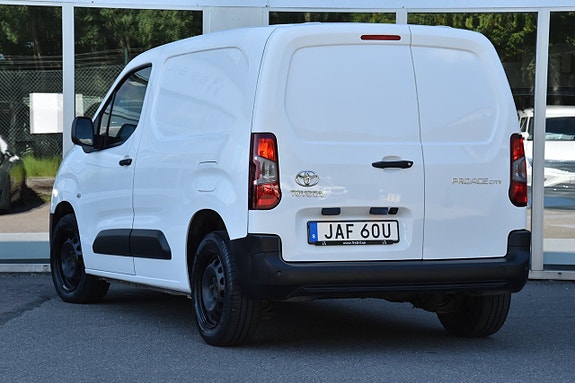 Toyota Proace City 5 of 5