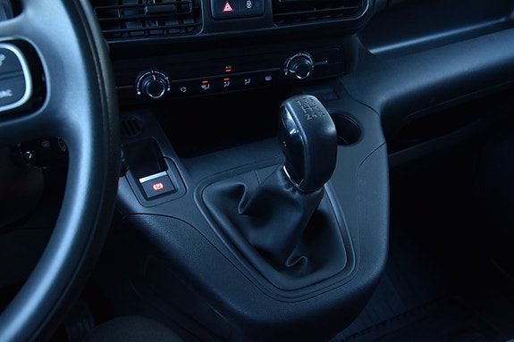Toyota Proace City 16 of 27