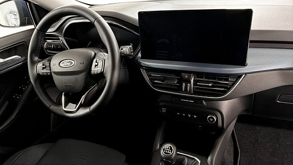 Ford Focus 4 of 5