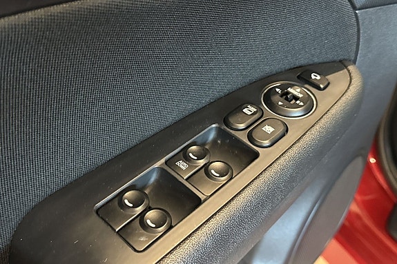 Hyundai i30 15 of 15
