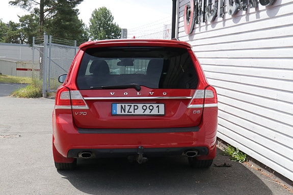 Volvo V70 8 of 13