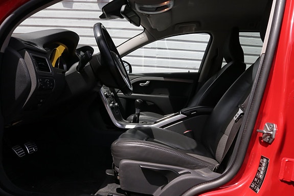 Volvo V70 6 of 13
