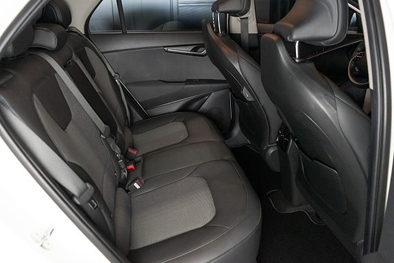 Kia Niro 17 of 18