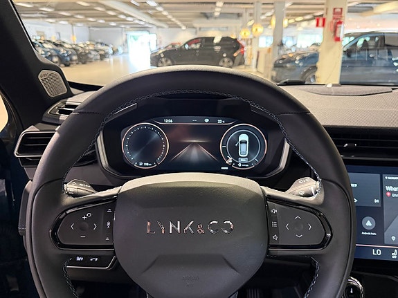 Lynk & Co 01 15 of 19