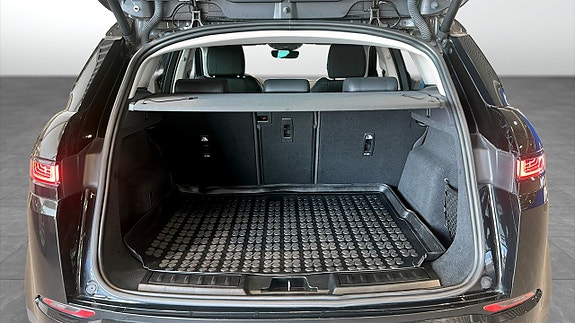 Land Rover Range Rover Evoque 10 of 18