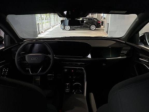 Audi Q5 13 of 27
