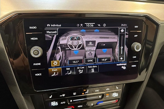 Volkswagen Passat 17 of 26