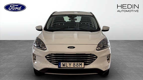 Ford Kuga 8 of 9