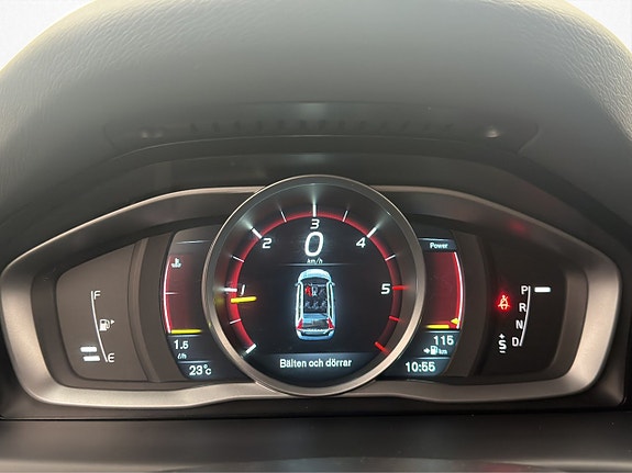 Volvo V70 18 of 30