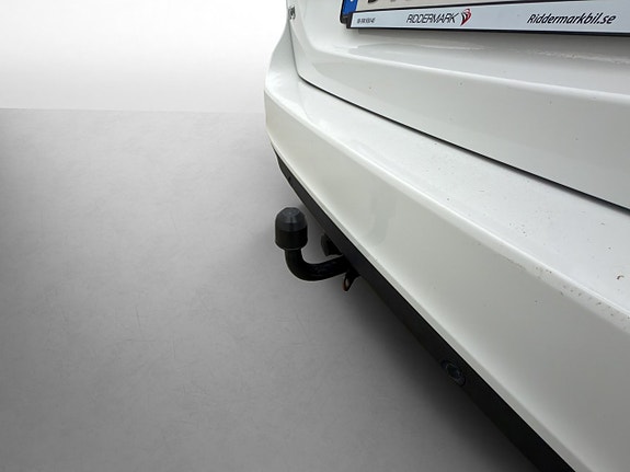 Volvo V70 10 of 30