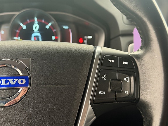 Volvo V70 19 of 30