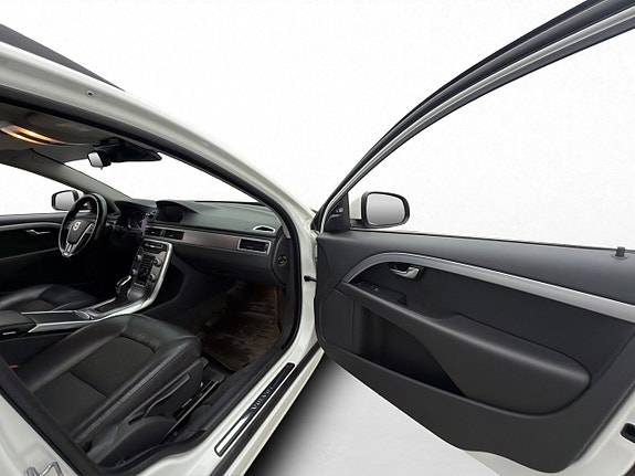 Volvo V70 26 of 30