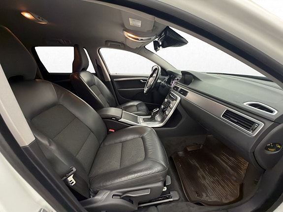 Volvo V70 27 of 30