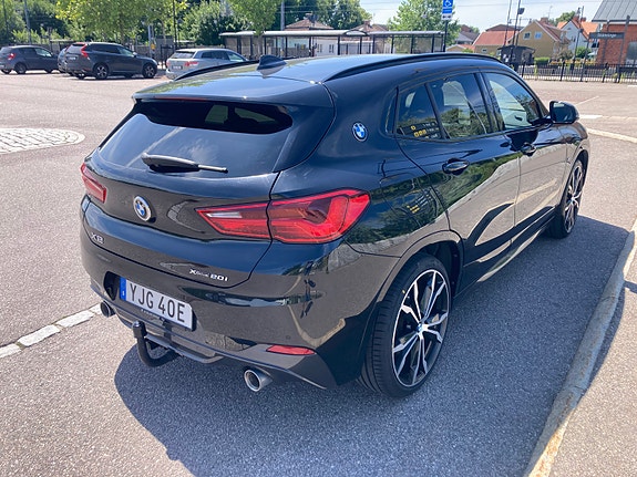 BMW X2 4 of 5