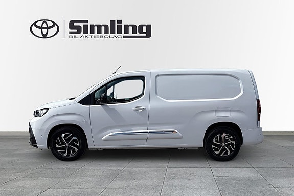 Toyota Proace City 3 of 5