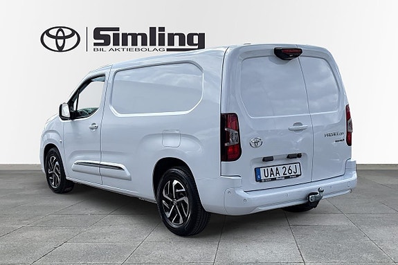 Toyota Proace City 2 of 5