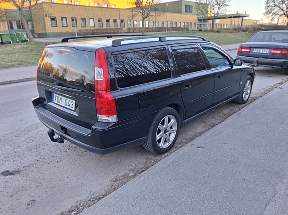 Volvo V70 5 of 5