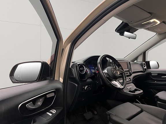 Mercedes-Benz Vito 119 15 of 30