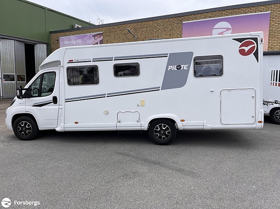 Pilote P 740 C / Automat / Alde / 12 månaders garanti 2 of 5