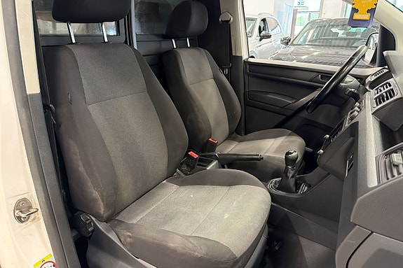 Volkswagen Caddy Maxi 16 of 20