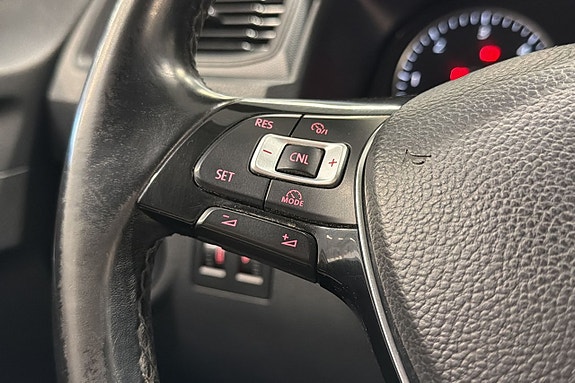Volkswagen Caddy Maxi 11 of 20