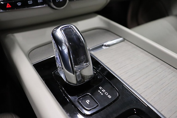Volvo XC60 22 of 30