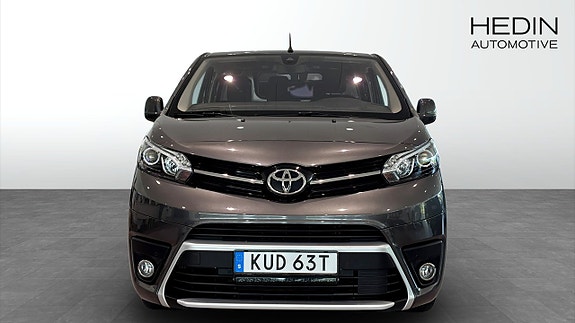 Toyota Proace 8 of 9