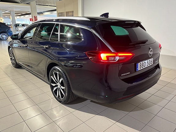 Opel Insignia 14 of 17