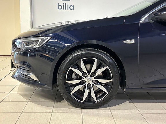 Opel Insignia 3 of 5