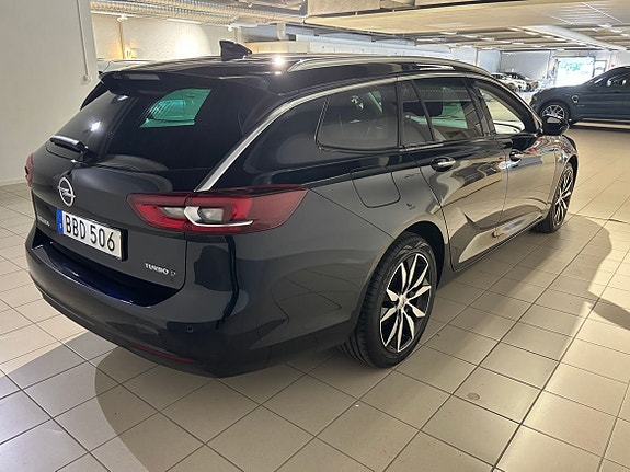 Opel Insignia 16 of 17