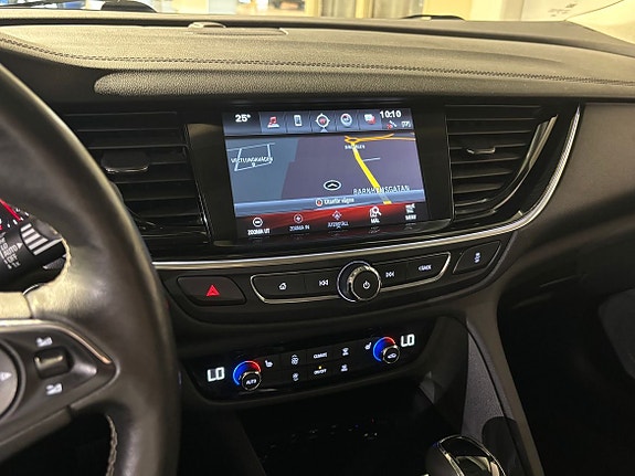 Opel Insignia 10 of 17