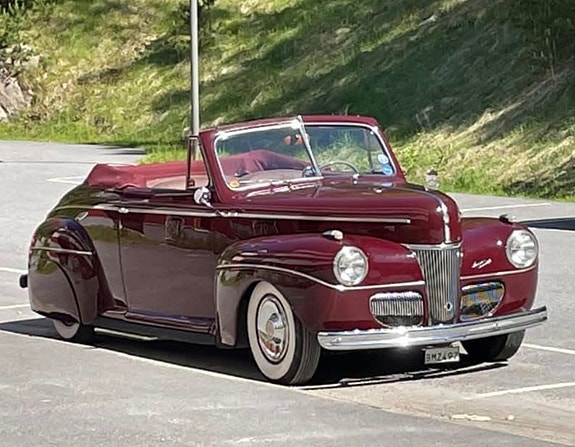 Ford V8 2 of 5