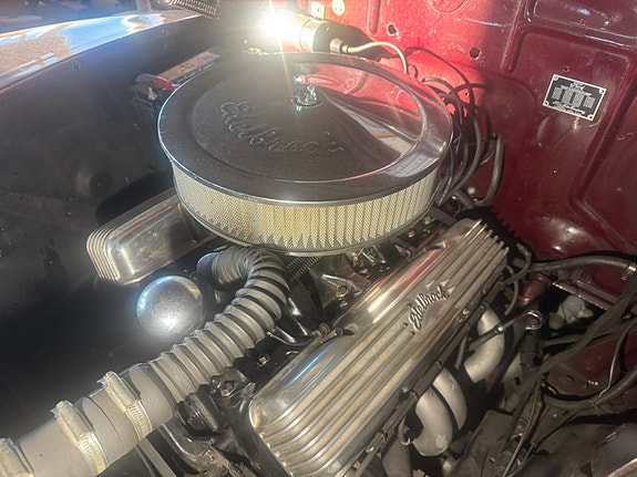 Ford V8 8 of 10
