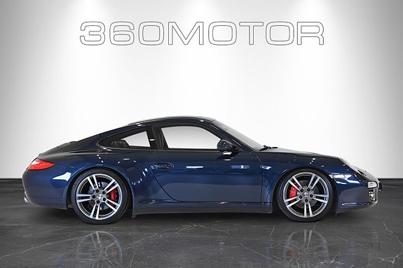 Porsche 911 2 of 5
