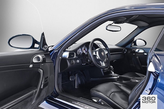 Porsche 911 9 of 15