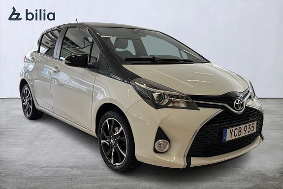 Toyota Yaris 18 of 21