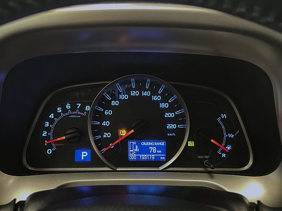 Toyota RAV4 15 of 24