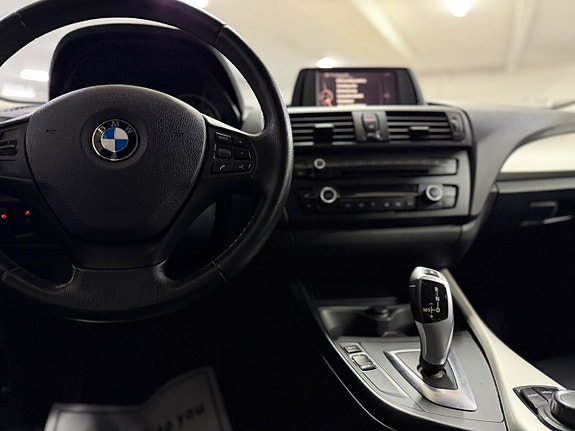 BMW 118d 11 of 15